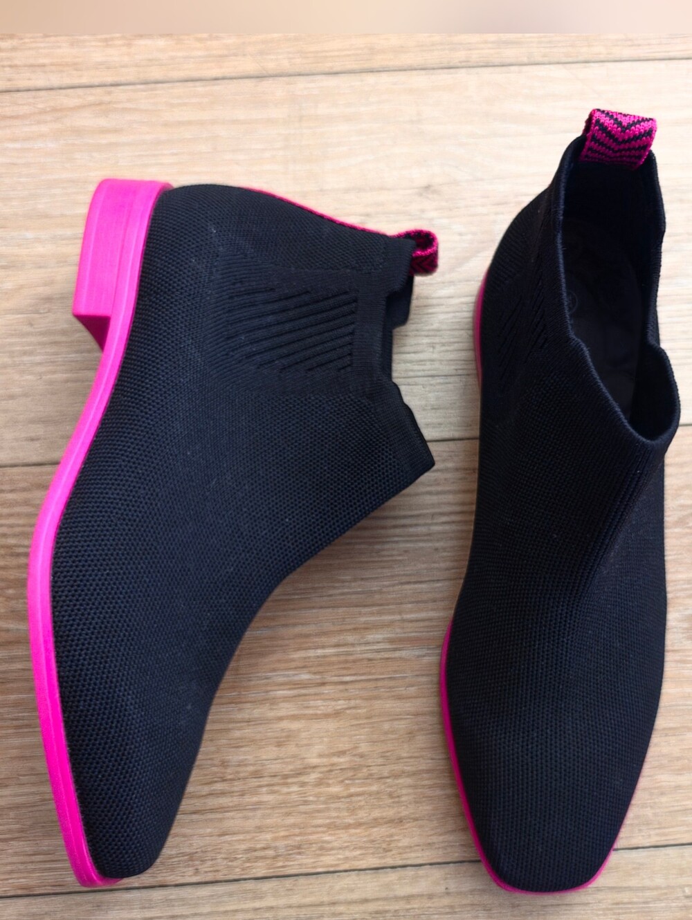 VIVIA Ryan Slip-On Square-Toe Slip-On Chelsea Boots 10